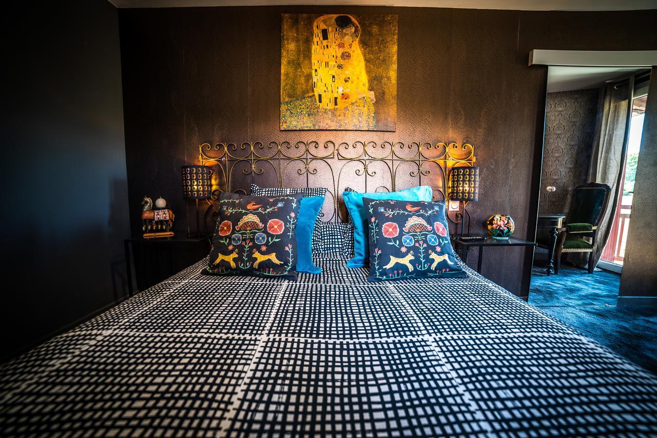 Les Chambres De Lily Carresse Ngoại thất bức ảnh